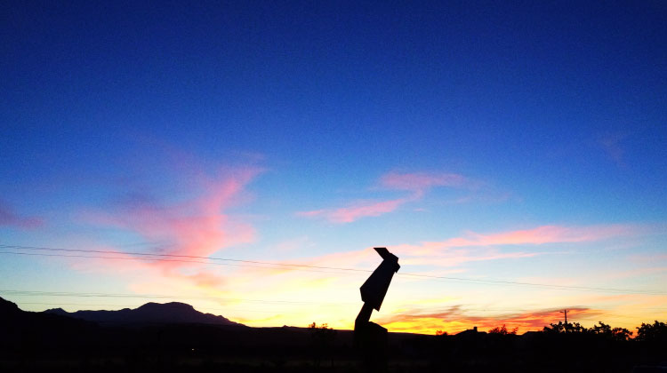 My Favorite Job, Hiking Guide For Biggest Loser Resort